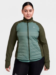 3766_6dc14b4e54-1913730-680626_adv-essence-warm-plus-jacket-w_closeup1-1350x0-1