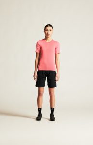 3813_e42ca075c3-1914566-999000_adv-offroad-xt-shorts-w-pad-w_closeup1-1350x0-1