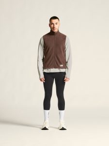 4553_eead7202f5_1916550-286000_subz-20fleece-20vest-20m_closeup1-1350x0-1