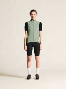 4797_8bdda70294_c17338-9990_endur-20shorts-20c2-20w_closeup1-1350x0-1