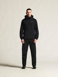 4846_62b0c5e3f5_c17359-9990_everyday-20hydro-20pants-20m_closeup1-1350x0-1