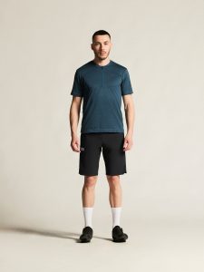 4849_9640a65bd8-c17355-9990_everyday-shorts-w-pad-m_closeup1-1350x0-1