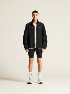 4866_b4ad86fe60_c17274-9990_hypervent-20oversized-20wind-20jacket-20m_closeup1-1350x0-1