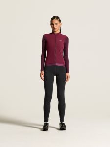 5004_9ff553c95d_c17836-772p_endur-20training-20ls-20jersey-20w_closeup1-1350x0-1