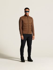 5039_46d5cd6523_c17948-9990_pursuit-20pants-20m_closeup1-1350x0-1