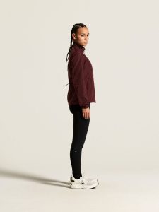 C17236-4820_Essence20wind20jacket20220W_closeup2