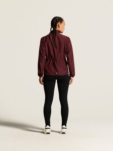 C17236-4820_Essence20wind20jacket20220W_closeup3