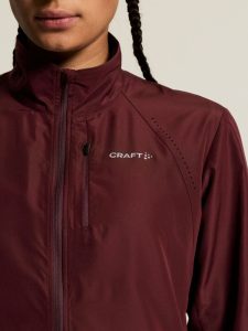 C17236-4820_Essence20wind20jacket20220W_closeup9