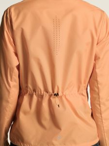 C17236-7540_ADV20Essence20wind20jacket20220W_closeup6