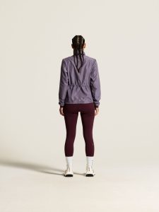 C17236-7630_Essence20wind20jacket20220W_closeup3