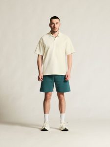 C17239-1050_Frequent20polo20shirt20M_closeup1