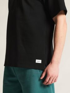 C17239-9990_Frequent20polo20shirt20M_closeup6