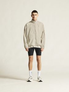 C17274-2140_Hypervent20Oversized20Wind20Jacket20M_closeup1