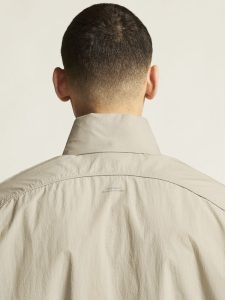 C17274-2140_Hypervent20Oversized20Wind20Jacket20M_closeup6