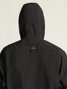 C17274-9990_Hypervent20Oversized20Wind20Jacket20M_closeup9