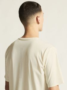 C17277-1050_Hypervent20Tee20M_closeup6