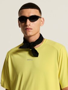 C17277-5010_Hypervent20Tee20M_closeup5