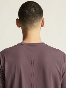 C17277-7880_Hypervent20Tee20M_closeup6