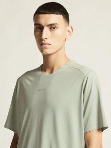 C17277-9310_Hypervent20Tee20M_closeup5