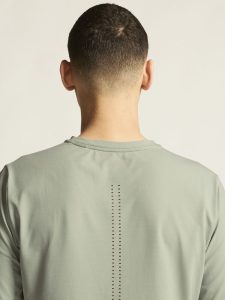 C17277-9310_Hypervent20Tee20M_closeup6