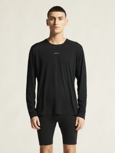C17279-9990_Hypervent20Longsleeve20M_closeup4