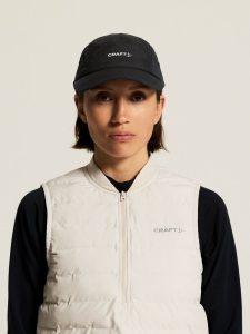 C17283-9990_Hypervent20Run20Cap_closeup1