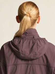 C17293-7880_Hypervent20Oversized20Wind20Jacket20W_closeup8
