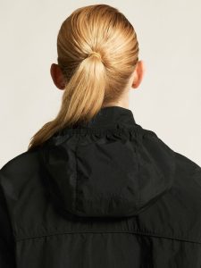 C17293-9990_Hypervent20Oversized20Wind20Jacket20W_closeup8