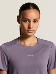 C17297-7630_Hypervent20Tee20W_closeup5