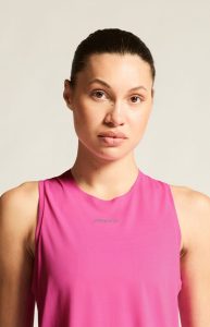 C17298-7660_Hypervent20Singlet20W_closeup5