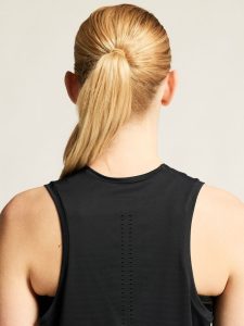 C17298-9990_Hypervent20Singlet20W_closeup6