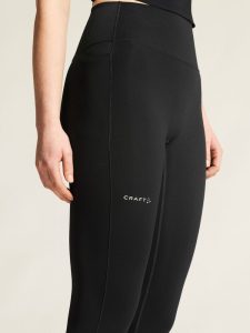 C17305-9990_Hypervent20Tights20W_closeup5