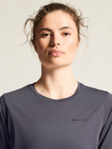 C17315-7600_Everyday20XT20LS20Jersey20W_closeup5