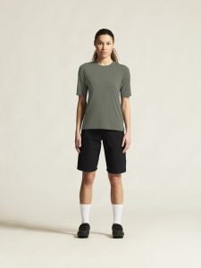 C17317-9990_Everyday20XT20Shorts20W_closeup1