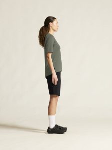 C17317-9990_Everyday20XT20Shorts20W_closeup2