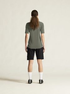 C17317-9990_Everyday20XT20Shorts20W_closeup3