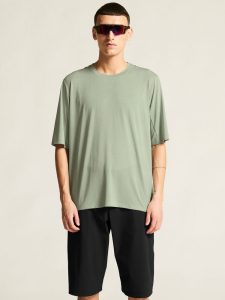 C17319-9310_Everyday20XT20SS20Jersey20M_closeup4