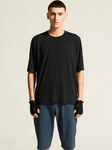 C17319-9990_Everyday20XT20SS20Jersey20M_closeup4