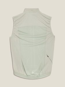 C17323-9310_Endur20Light20Wind20Vest20M_BackL-1