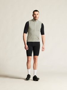 C17323-9310_Endur20Light20Wind20Vest20M_closeup1