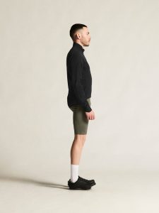C17325-9990_Endur20Light20Wind20Jacket20M_closeup2