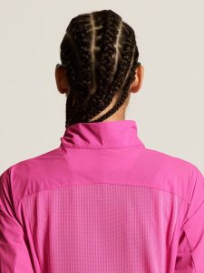 C17326-7660_Endur20Light20Wind20Jacket20W_closeup7