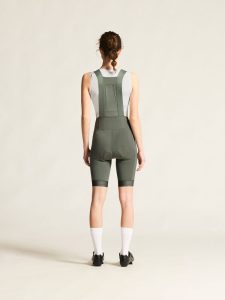 C17329-6470_Endur20Cargo20Bib20Shorts20C320W_closeup3