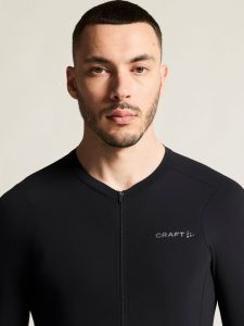 C17331-9990_Endur20Training20Jersey20M_closeup7
