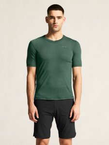 C17349-653M_Everyday20Wool20SS20Tee20M_closeup4