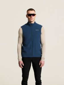 C17353-3810_Everyday20Thermal20Wind20Vest20M_closeup4