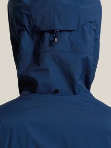 C17357-3810_Everyday20Hydro20Jacket20M_closeup11