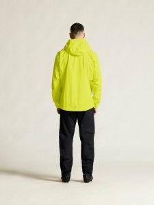 C17357-5550_Everyday20Hydro20Jacket20M_closeup3