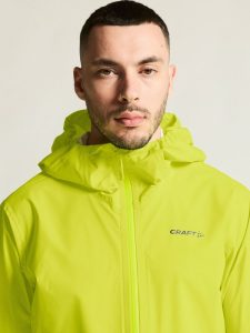 C17357-5550_Everyday20Hydro20Jacket20M_closeup5
