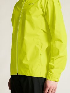 C17357-5550_Everyday20Hydro20Jacket20M_closeup6